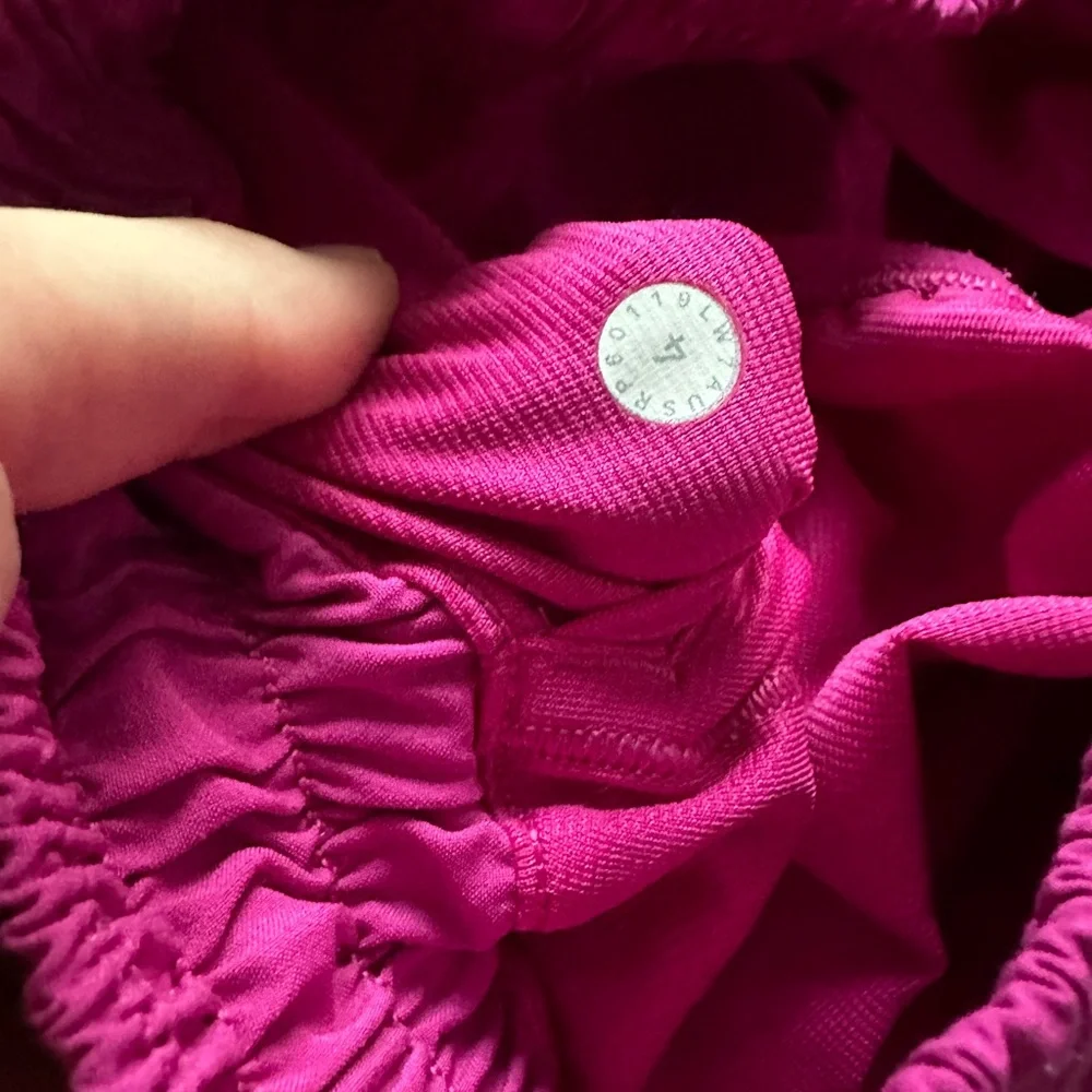 Lululemon Ripened Raspberry Hotty Hot - Picture 6 of 6